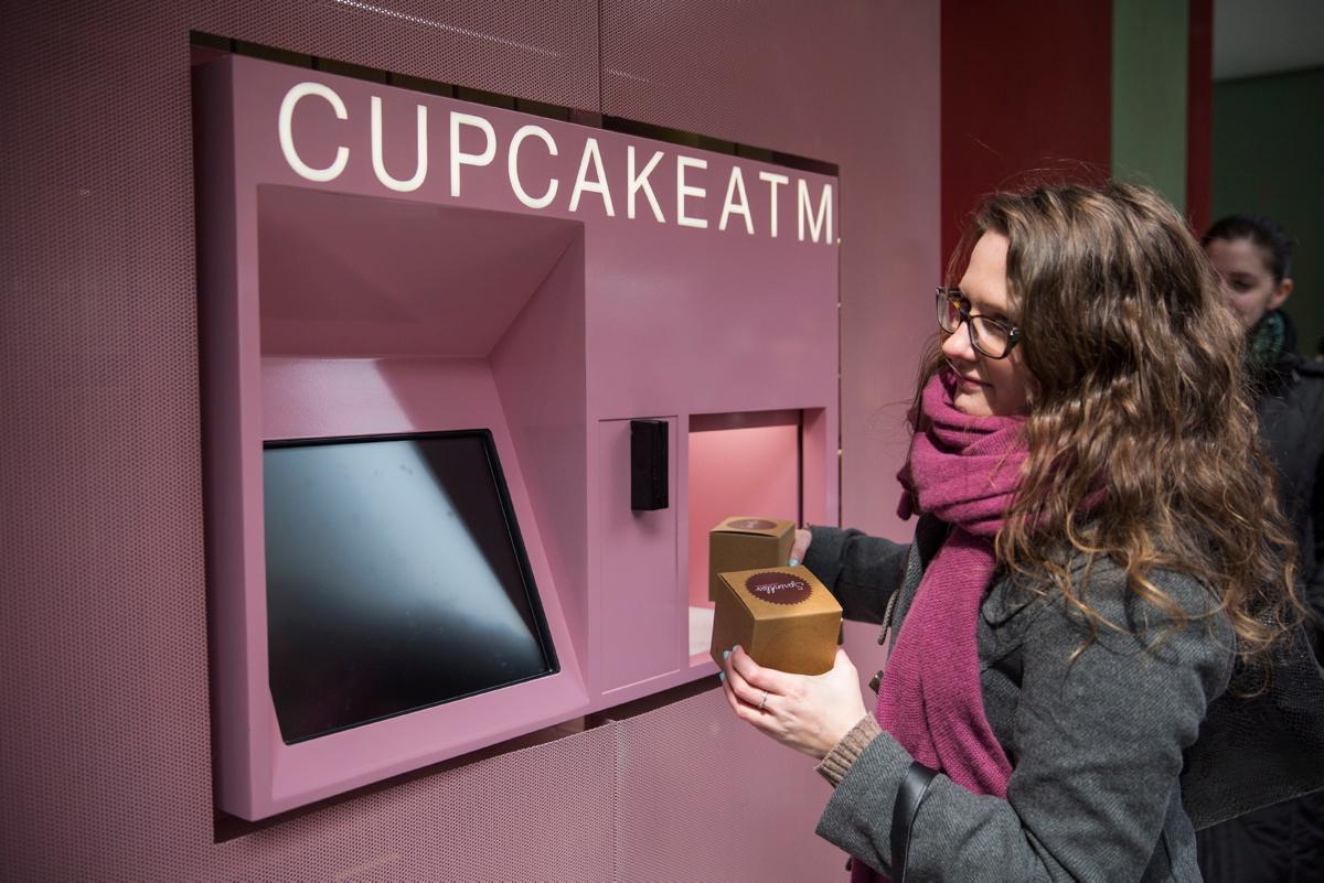 cupcakes-vending-machine-new-york-city