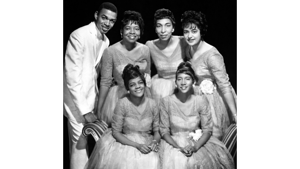 the caravans black and white