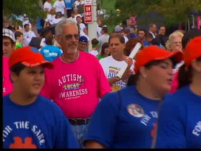 5th_annual_Autism_Speaa8df724c-9dbc-4bb2-85d3-dc6467d0d6490002_20110821194043_640_480