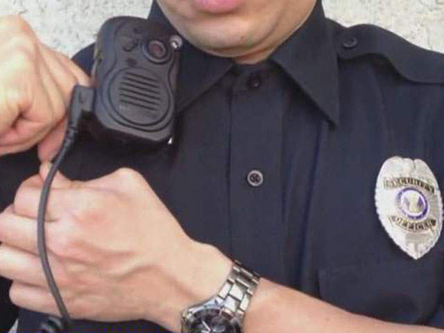 body_cameras_20130813175223_640_480