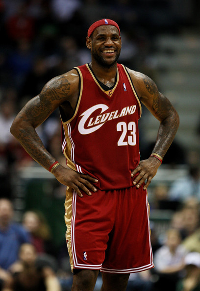 LeBron+James+Cleveland+Cavaliers+v+Milwaukee+-G9R8EIdY1Tl