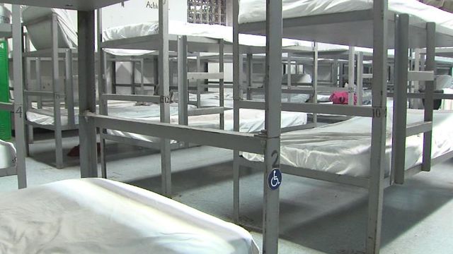 homeless bus pics3_1416451392932_9694532_ver1.0_640_480