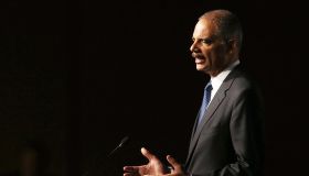 Attorney General Eric Holder Announces Changes In Prosecution Of Low Level Drug Offenders