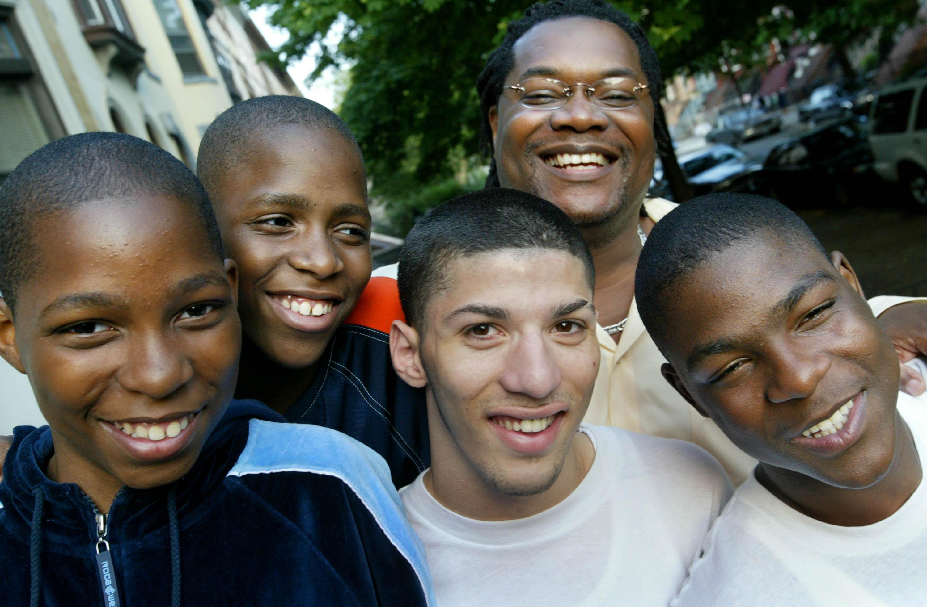 New York Foster Father Takes Care Of Four Teenagers?