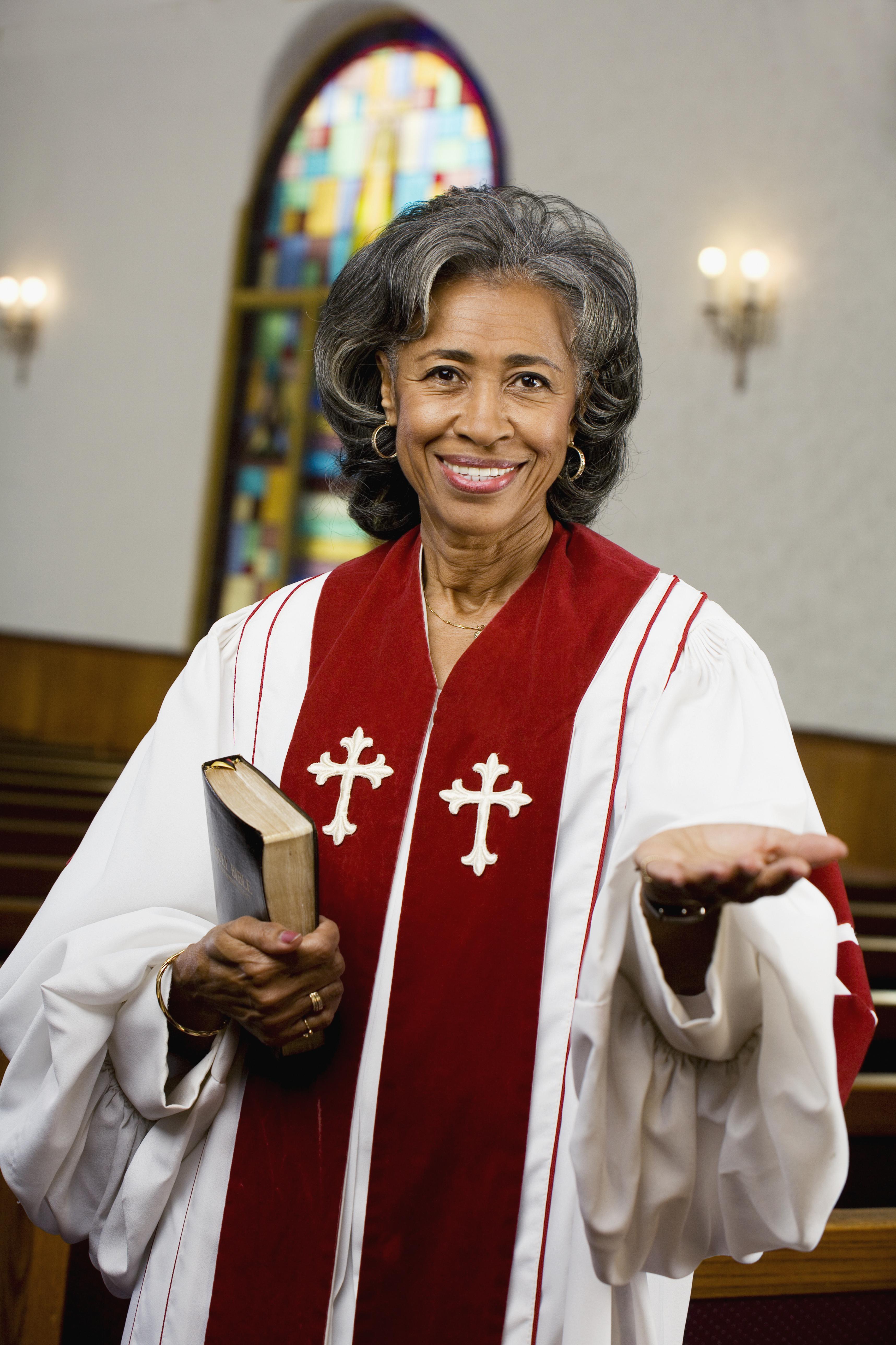 New Survey Reveals Americans Okay With Female Pastors
