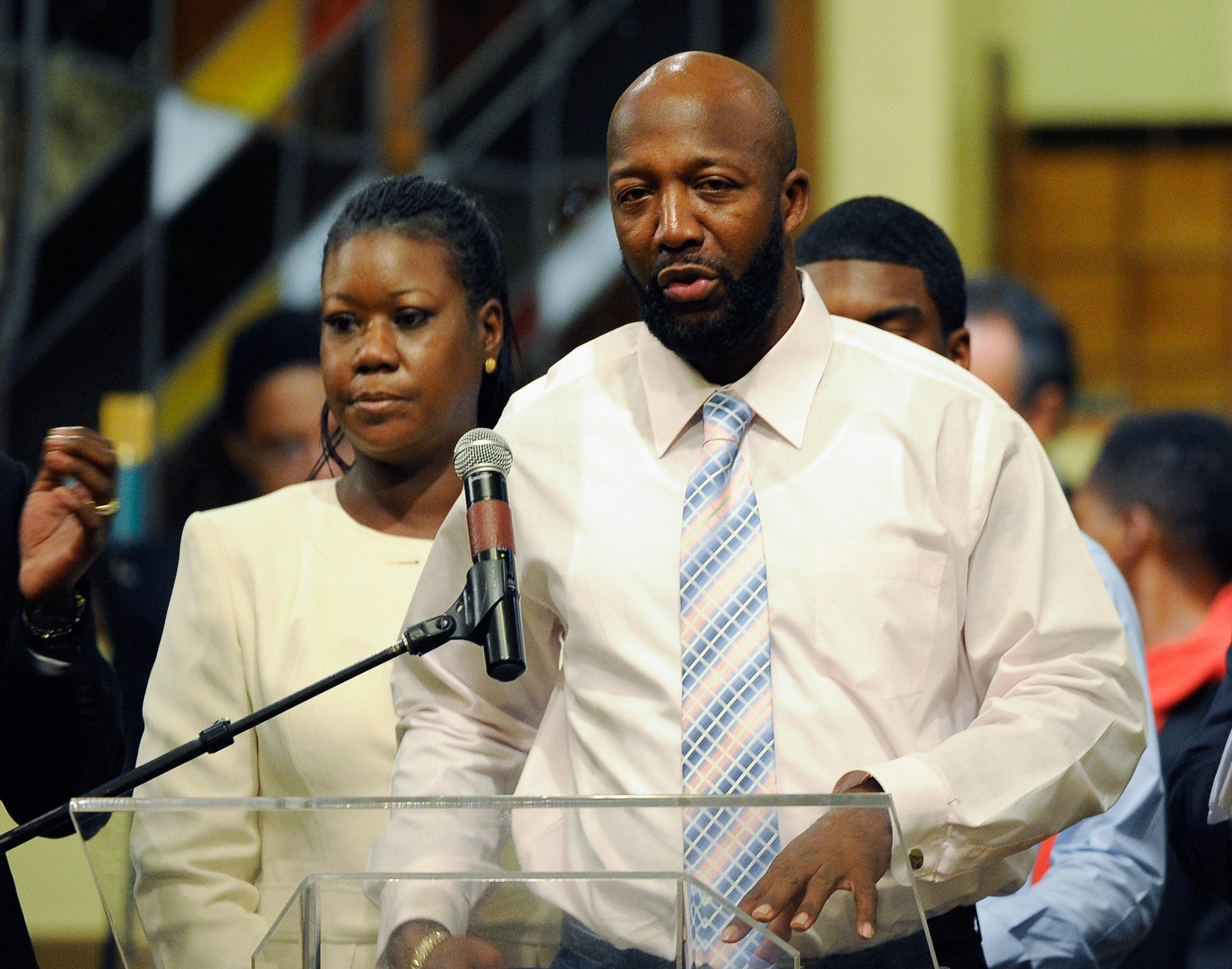 Civil Rights Groups Hold Rally For Trayvon Martin, Address Racial Profiling
