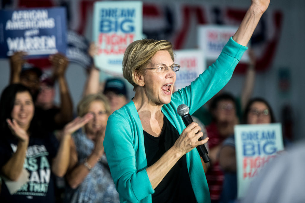 Presidential Candidate Elizabeth Warren Holds A Town In Aiken, SC