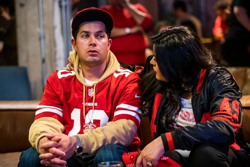 San Francisco 49ers' Fans Watch Their Team's Super Bowl LIV Match Up Against The Kansas City Chiefs