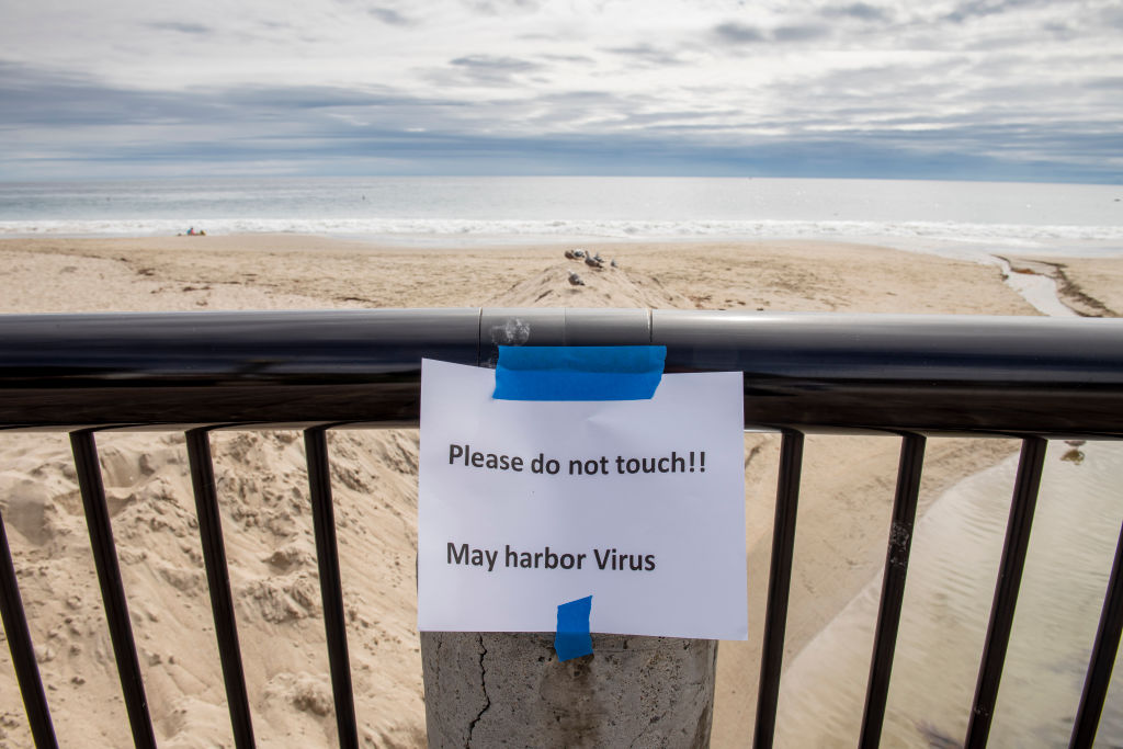 Crowds Hit SoCal Beaches Despite Coronavirus